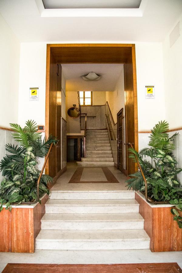 Hotel Il Miracolo Di San Gennaro Neapel Exterior foto